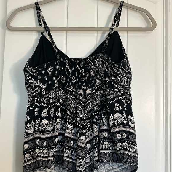 Black and White Paisley Women's Top - Picture 2 of 2